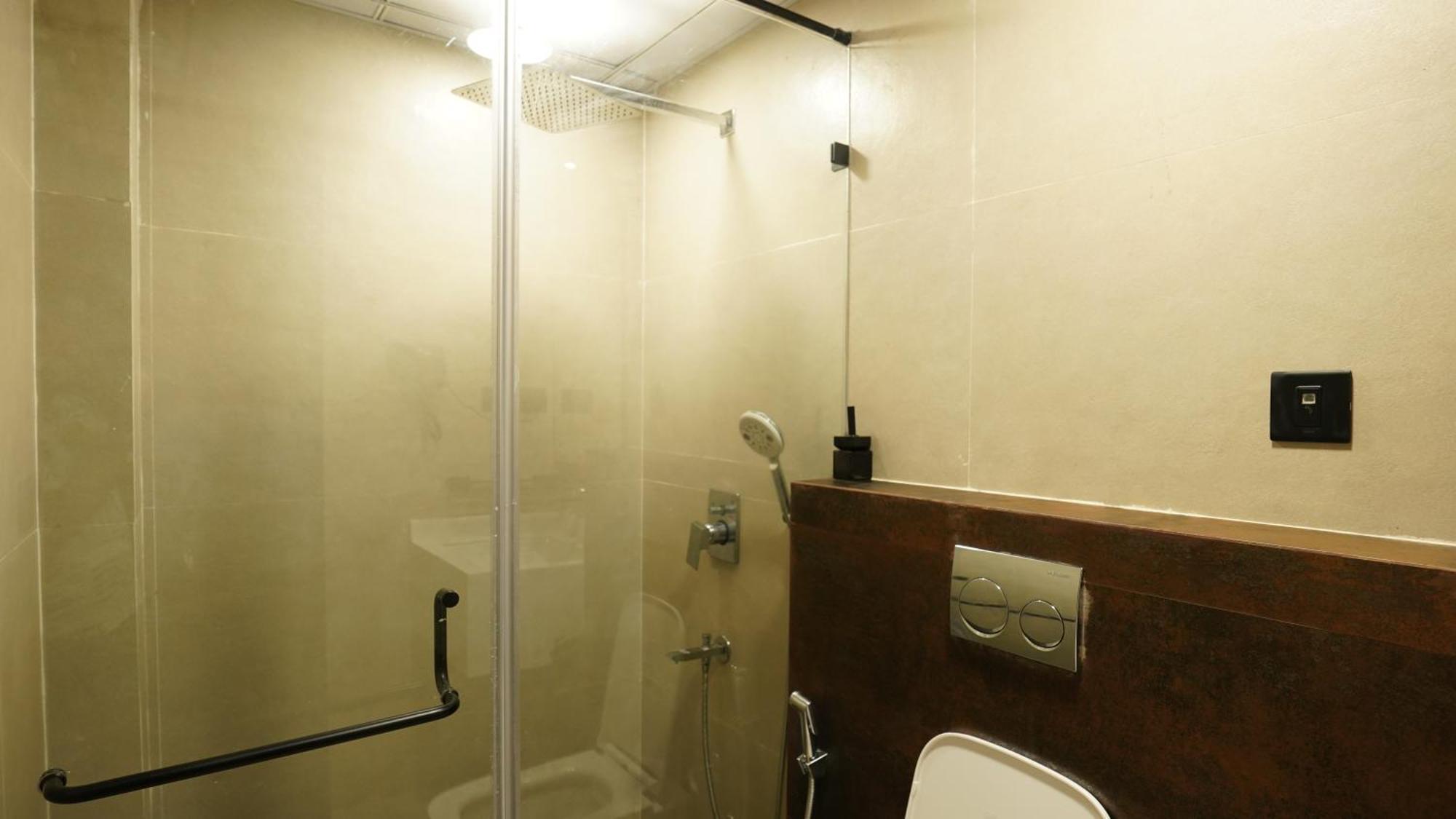 Aquila Grand Suites - Noida Sector 136 Eksteriør billede